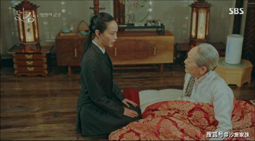 团队吃瓜的视频,趣味横生的集体时光回顾