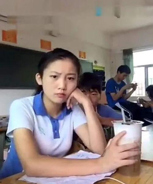 班长班主任吃瓜视频大全,校园风云录