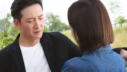 吃瓜小伙情侣吵架了视频,吃瓜小伙全程记录，网友热议