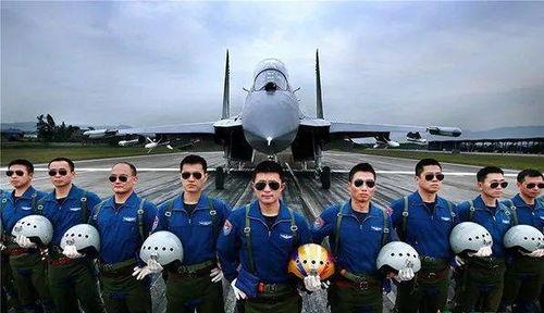 海军小哥哥吃瓜视频大全,趣味瞬间尽收眼底