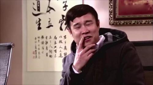 老师吃学生的瓜搞笑视频,老师与学生搞笑互动瞬间