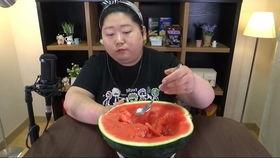 泡菜吃瓜的视频