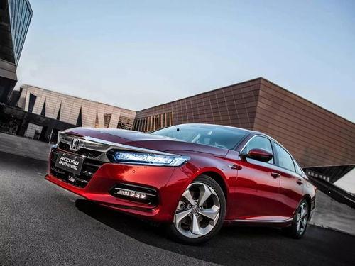 十代雅阁吃瓜视频,从吃瓜视频看其魅力与争议