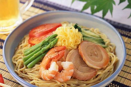 吃小面瓜的视频素材大全,视频素材大全带你领略地道风味