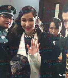 吃瓜群众拜年视频,欢乐喜庆，趣味横生