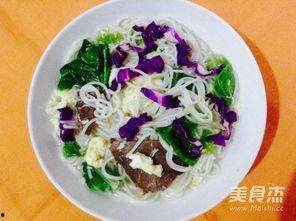 如何用吊瓜做面条吃视频,家常美味新尝试