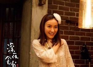 吴昕吃瓜女孩视频播放全集,揭秘娱乐圈幕后故事