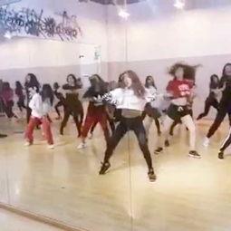 吃瓜吧舞蹈视频完整版,动感节奏下的青春活力展现