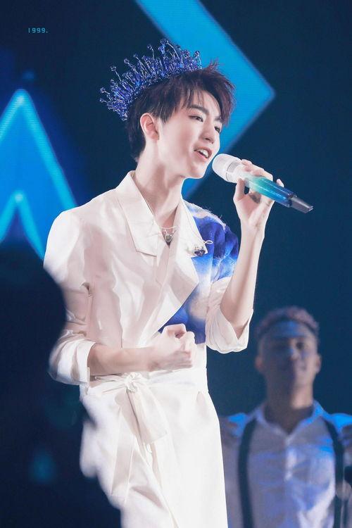 王俊凯阿瑟吃瓜视频下载,揭秘明星幕后趣事