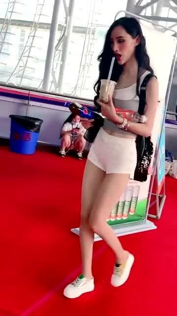 模特大姐吃瓜视频大全,趣味横生的娱乐圈幕后故事