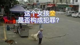 拍吃瓜的道具视频违法吗,拍吃瓜道具视频违法？揭秘网络传播的法律边界